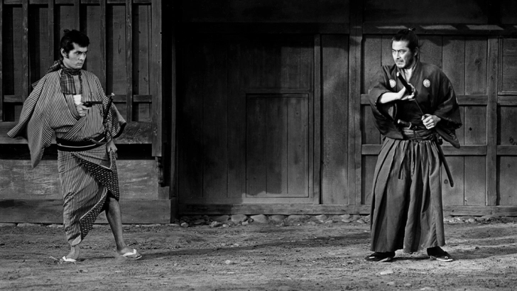 Img:Two Samurai facing just begin fighting
