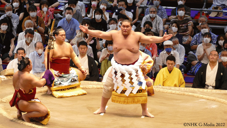 Img:mg:Starting ceremony on the mat