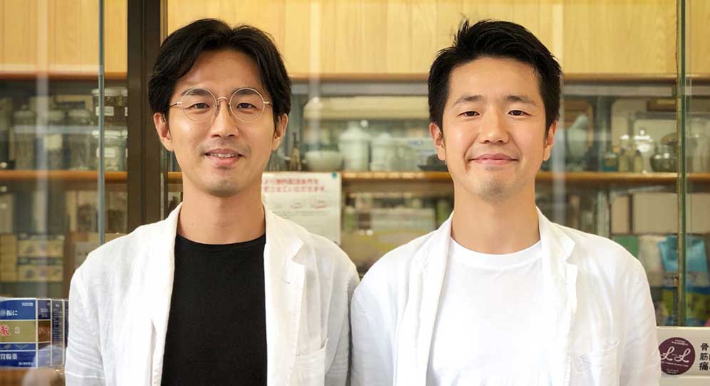 Japanese Natural Dyes and Natural Remedies:
Talk and Demonstration by SUGIMOTO Kakuro and Tetsuo