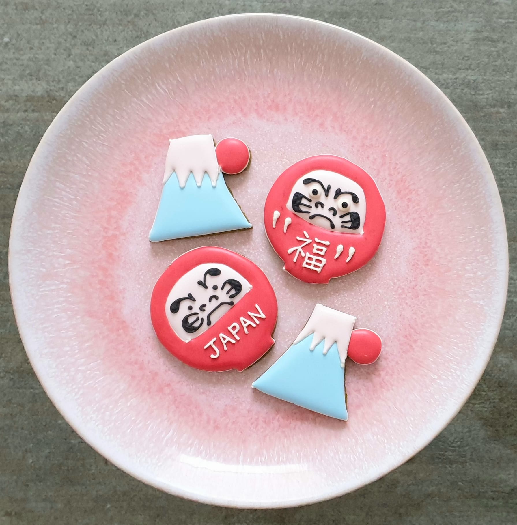 Mt Fuji & Darma Doll: Green Tea Icing Decoration workshop with Yuta Hasumi - Ikigai Biscuit London