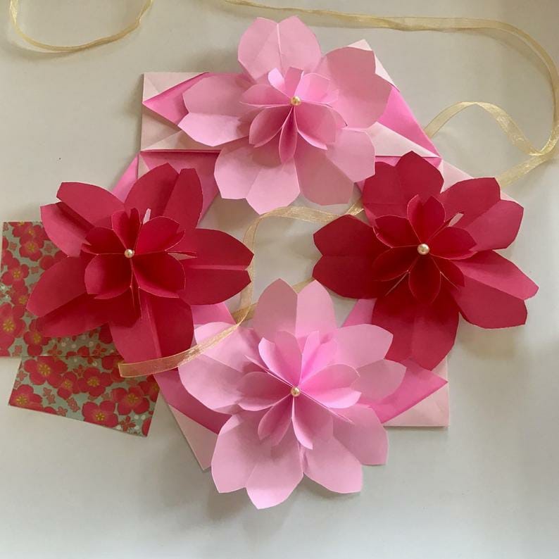 Origami Workshop Part 6: Mother's Day Flower Wreath Making with Alice Stern