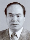参事官兼領事　井山彰弘