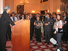Minister Kojima delivers a speech